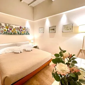  Apartment Cozy Santa Maria Novella Uffizi Duomo 2beds-2baths